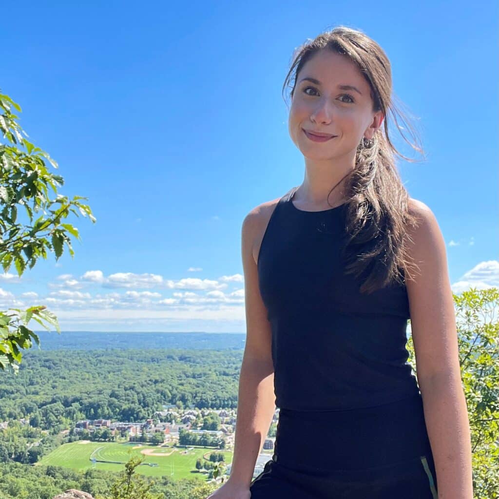 Nicole Pia outdoor portrait